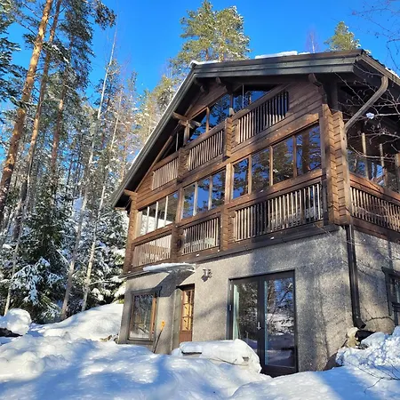 Holiday House *
