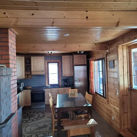 Holiday House 别墅